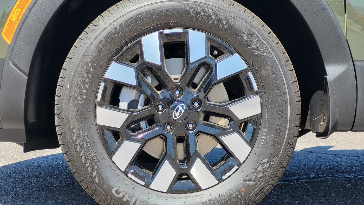 2026 Hyundai SANTA CRUZ SEL Activity