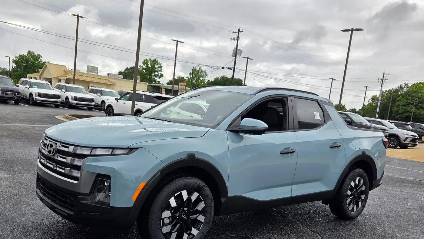 2026 Hyundai SANTA CRUZ SEL Activity