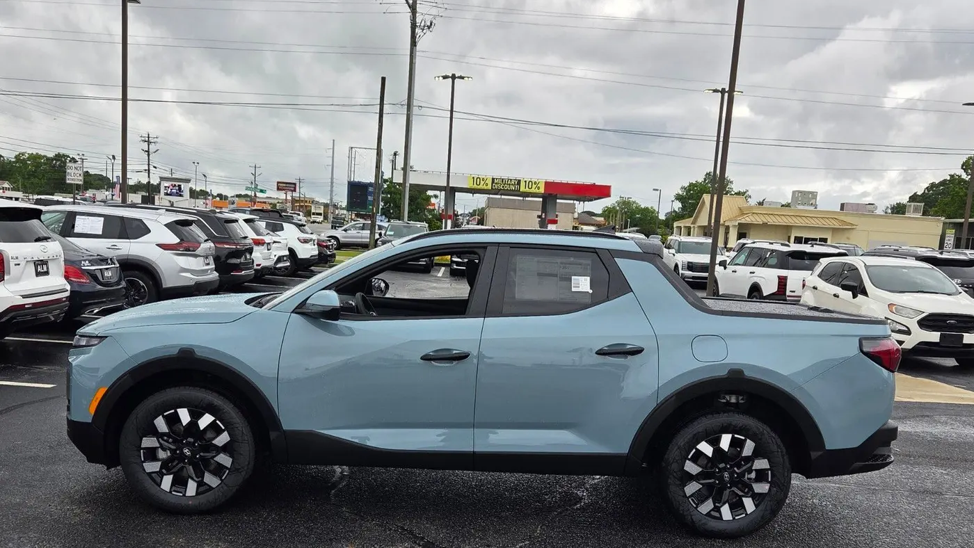 2026 Hyundai SANTA CRUZ SEL Activity