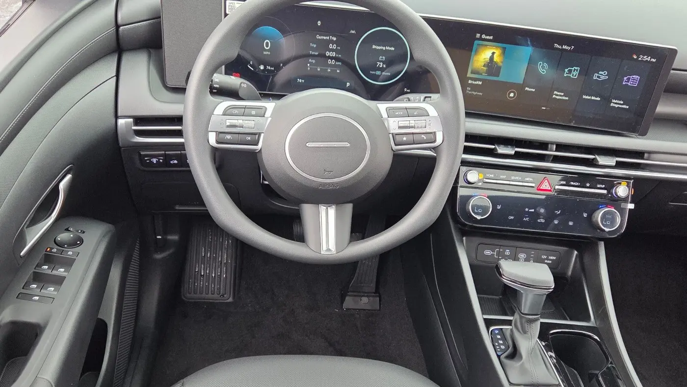 2026 Hyundai SANTA CRUZ SEL Activity