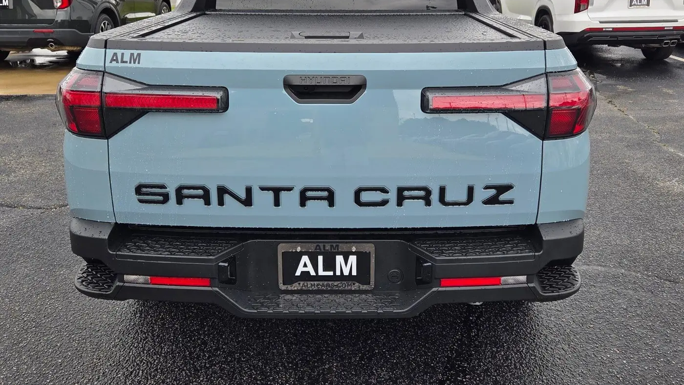 2026 Hyundai SANTA CRUZ SEL Activity