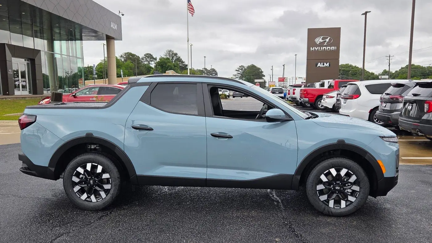 2026 Hyundai SANTA CRUZ SEL Activity