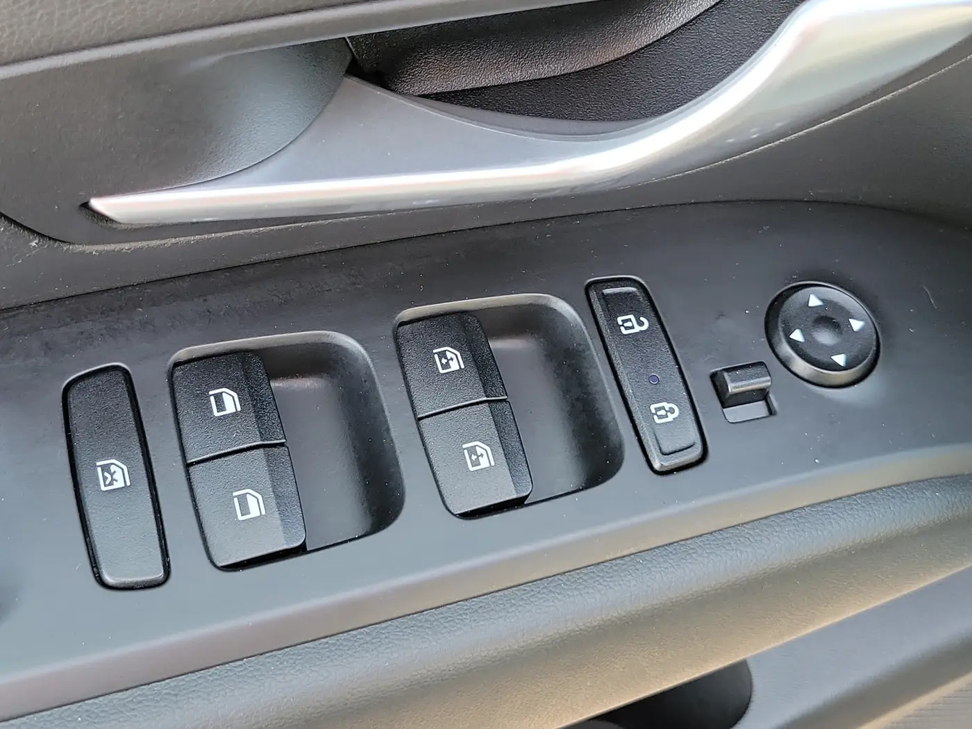 2022 Hyundai Santa Cruz - $22,500