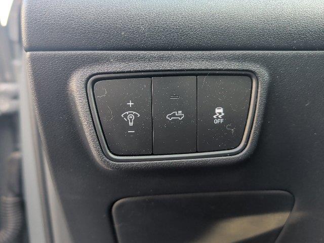 2024 Hyundai Santa Cruz - $27,995