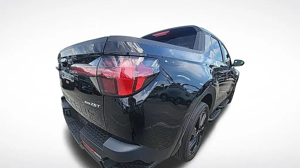 2024 Hyundai SANTA CRUZ Night