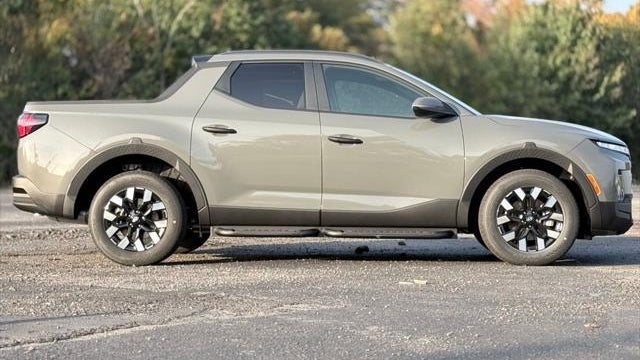 2026 Hyundai SANTA CRUZ SEL Activity