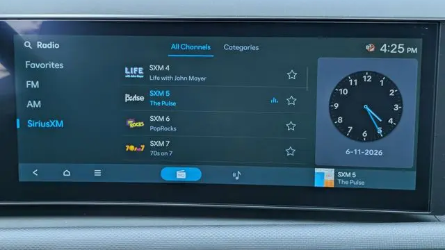2026 Hyundai SANTA CRUZ SEL Activity