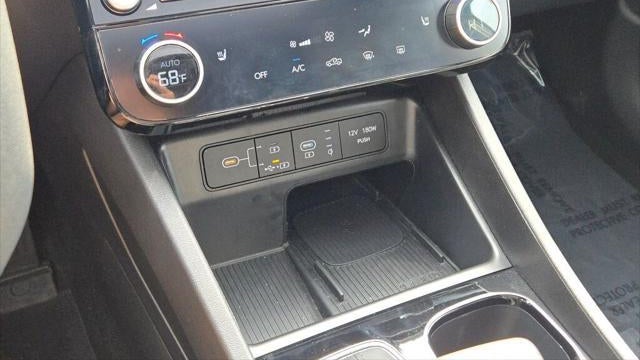 2025 Hyundai SANTA CRUZ SEL Activity