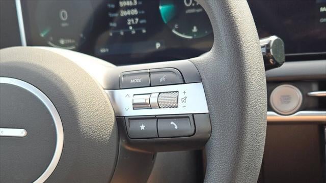 2025 Hyundai SANTA CRUZ SEL Activity
