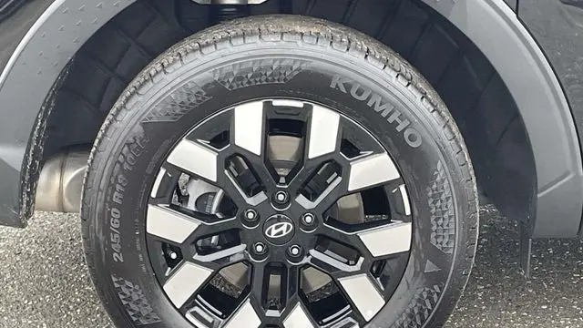 2025 Hyundai SANTA CRUZ SEL Activity