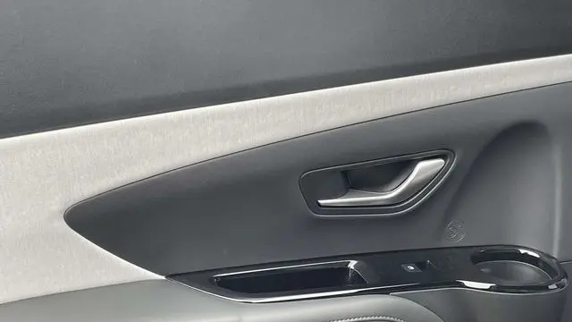 2025 Hyundai SANTA CRUZ SEL Activity