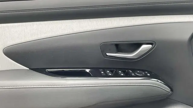 2025 Hyundai SANTA CRUZ SEL Activity