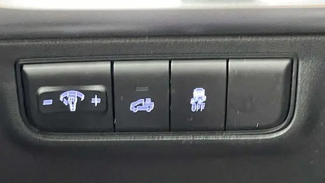 2025 Hyundai SANTA CRUZ SEL Activity