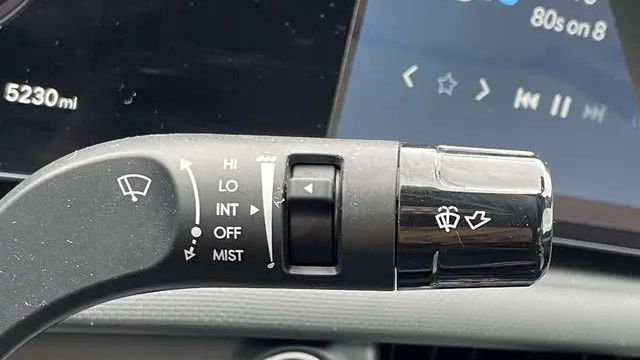 2025 Hyundai SANTA CRUZ SEL Activity