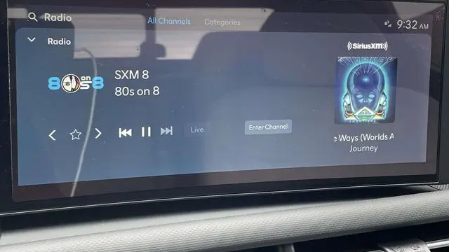 2025 Hyundai SANTA CRUZ SEL Activity