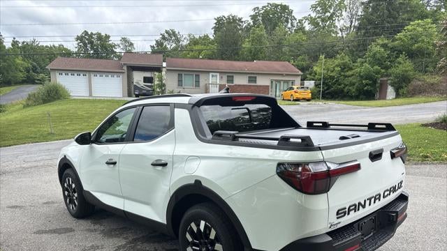 2026 Hyundai SANTA CRUZ SEL Activity