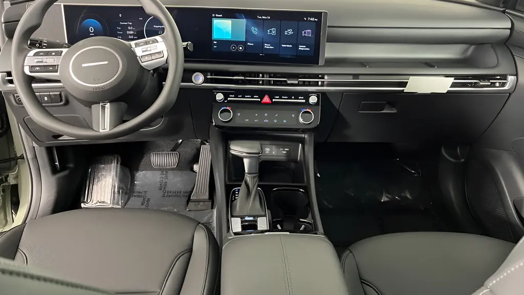 2026 Hyundai SANTA CRUZ SEL Activity