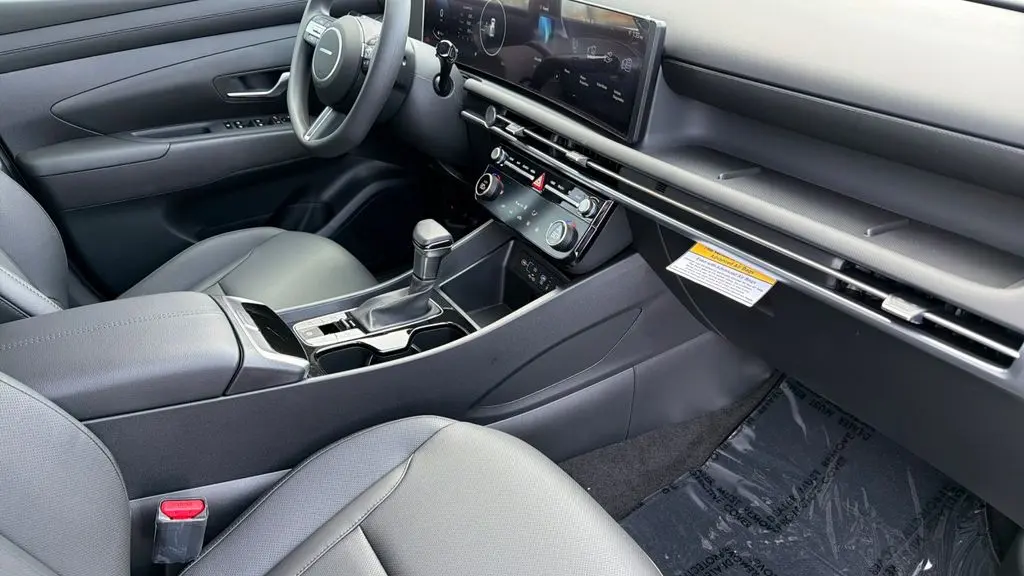 2026 Hyundai SANTA CRUZ SEL Activity