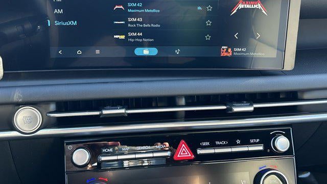 2026 Hyundai SANTA CRUZ SEL Activity