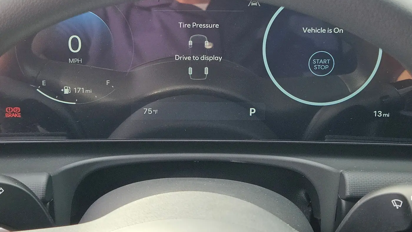 2026 Hyundai SANTA CRUZ SEL Activity