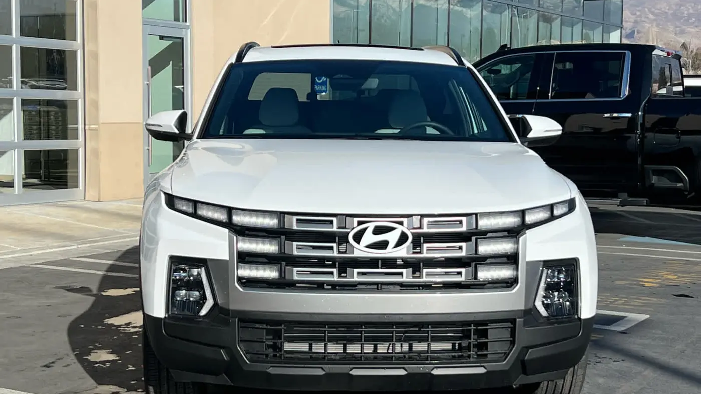 2026 Hyundai SANTA CRUZ SEL Activity