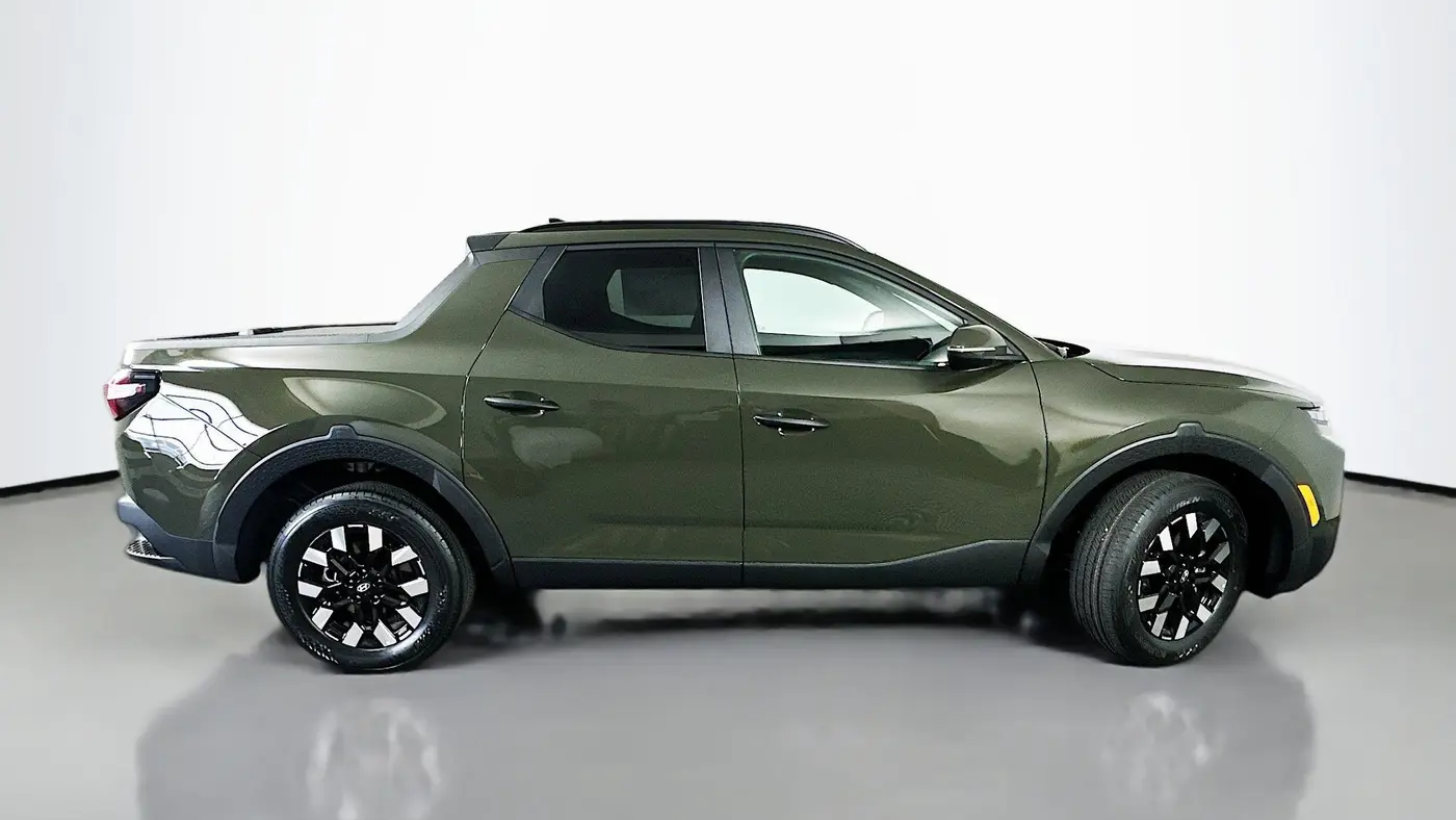 2026 Hyundai SANTA CRUZ SEL Activity