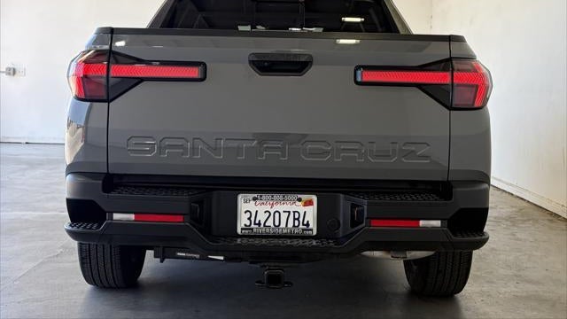 2025 Hyundai SANTA CRUZ SEL Activity