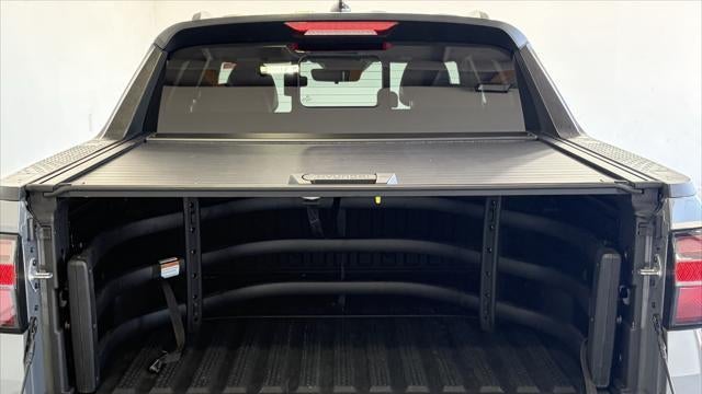 2025 Hyundai SANTA CRUZ SEL Activity