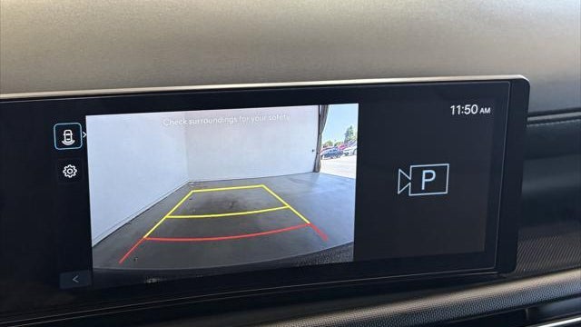 2025 Hyundai SANTA CRUZ SEL Activity