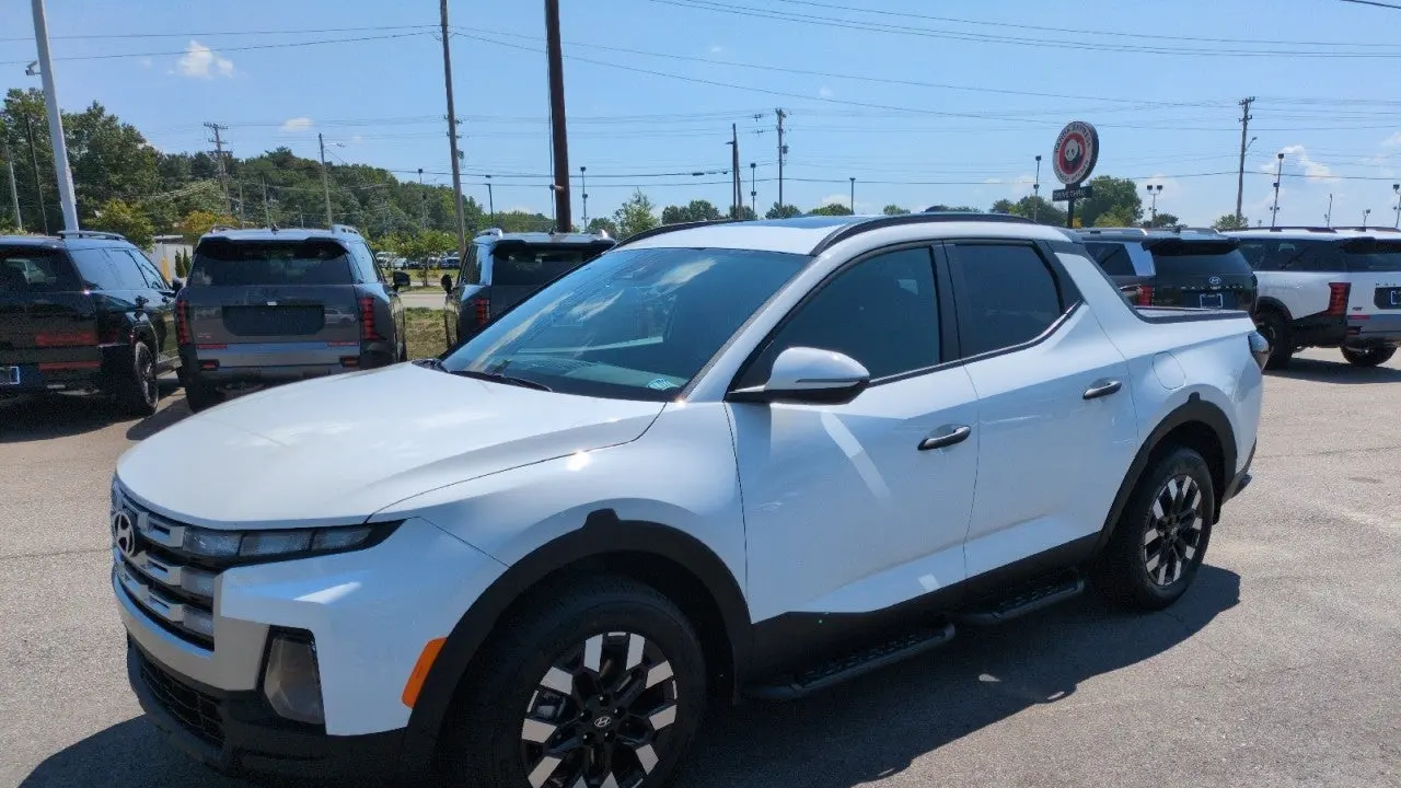 2026 Hyundai SANTA CRUZ SEL Activity