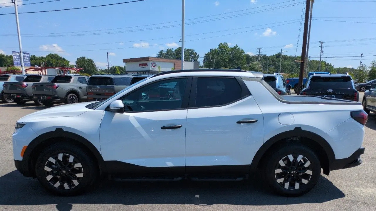 2026 Hyundai SANTA CRUZ SEL Activity