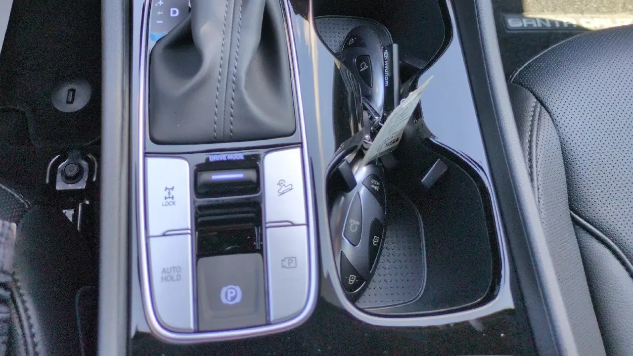 2026 Hyundai SANTA CRUZ SEL Activity