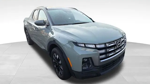 2025 Hyundai SANTA CRUZ SEL Activity