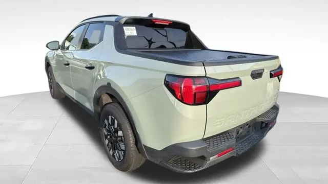 2025 Hyundai SANTA CRUZ SEL Activity