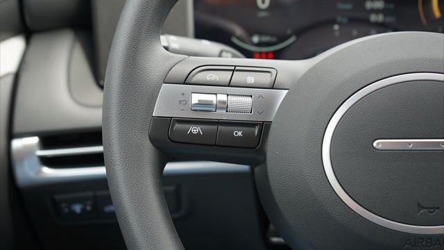 2025 Hyundai SANTA CRUZ SEL Activity