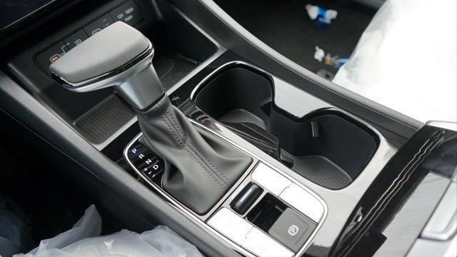 2025 Hyundai SANTA CRUZ SEL Activity