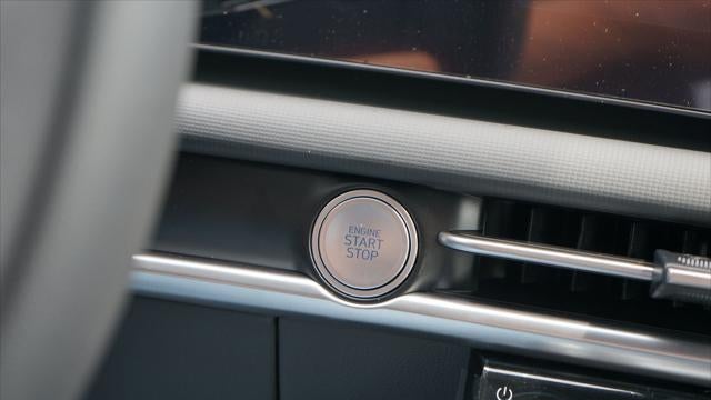 2025 Hyundai SANTA CRUZ SEL Activity