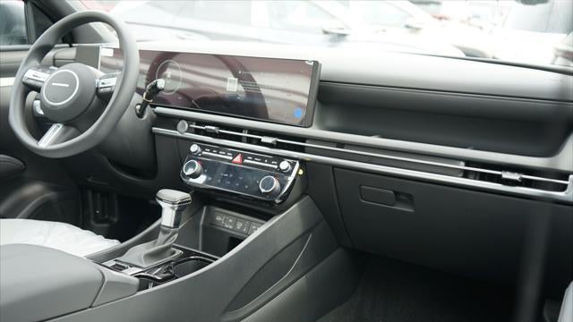 2025 Hyundai SANTA CRUZ SEL Activity