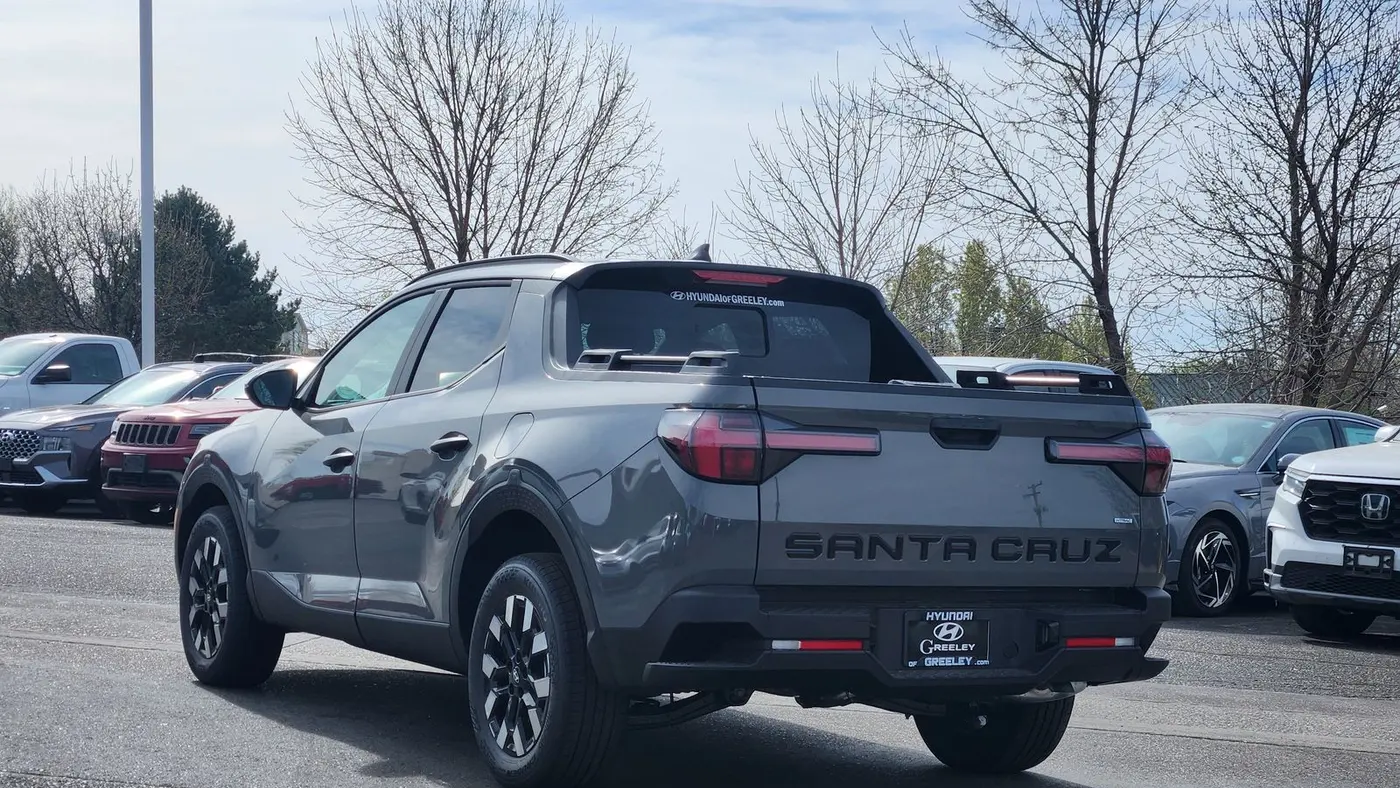 2026 Hyundai SANTA CRUZ SEL Activity