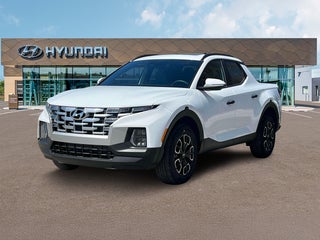 2024 Hyundai SANTA CRUZ with Atlas White Exterior