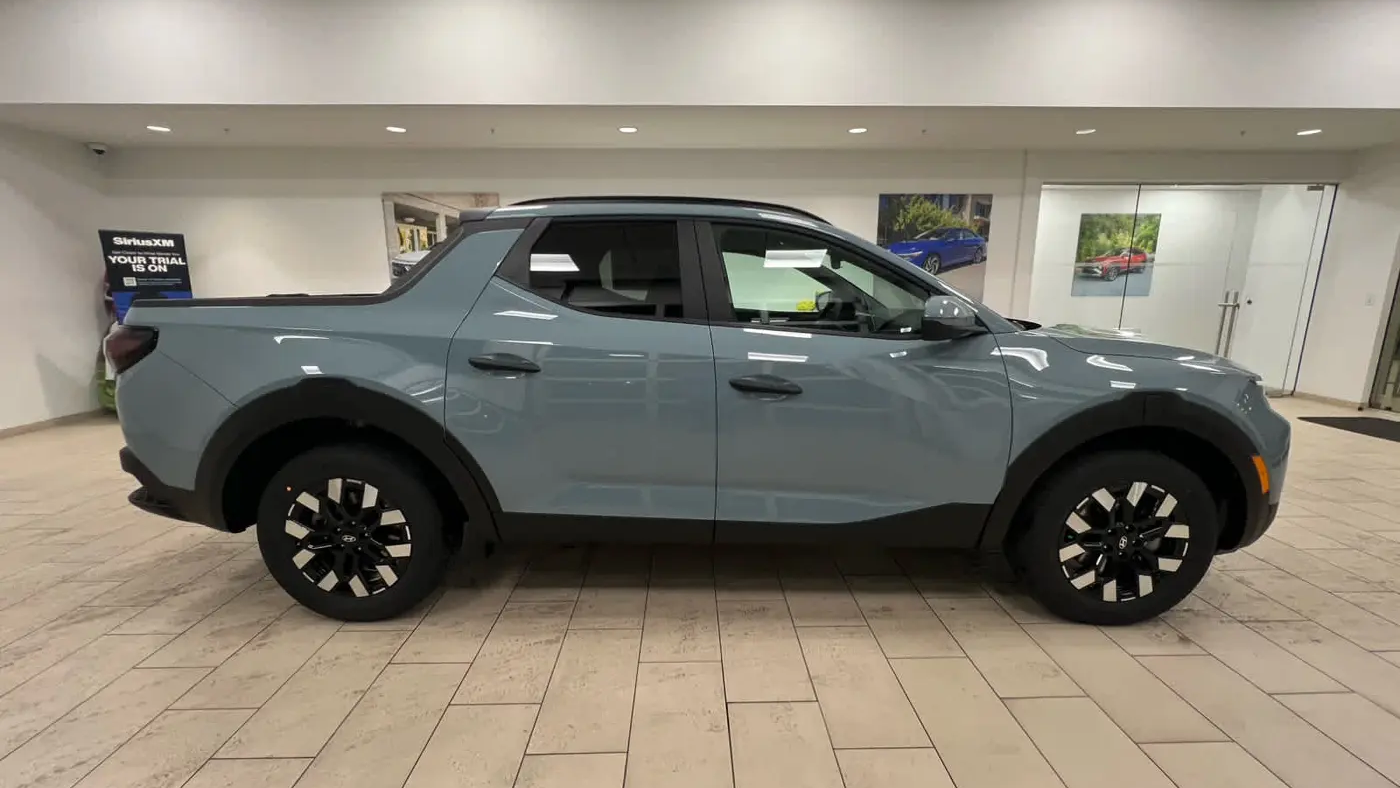 2026 Hyundai SANTA CRUZ SEL Activity