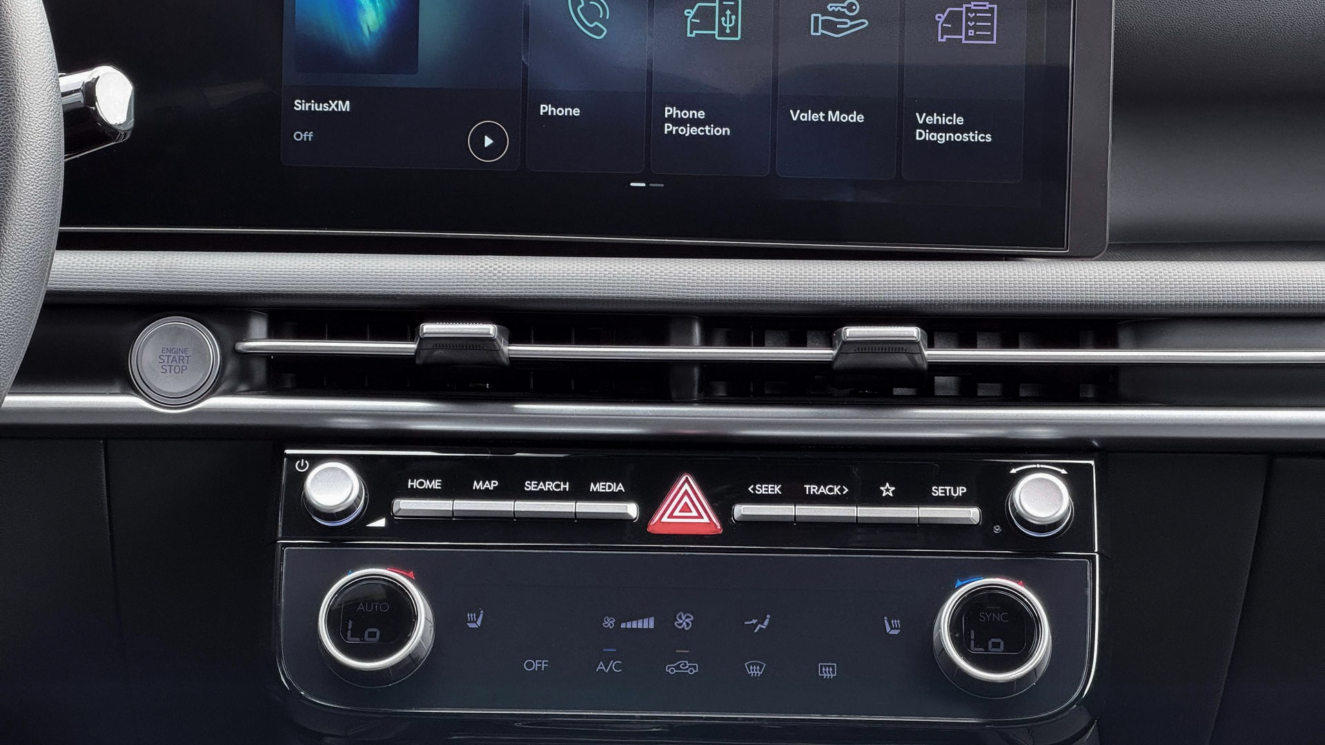 2026 Hyundai SANTA CRUZ SEL Activity