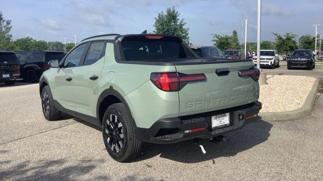 2026 Hyundai SANTA CRUZ SEL Activity