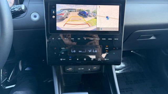 2023 Hyundai SANTA CRUZ SEL Premium