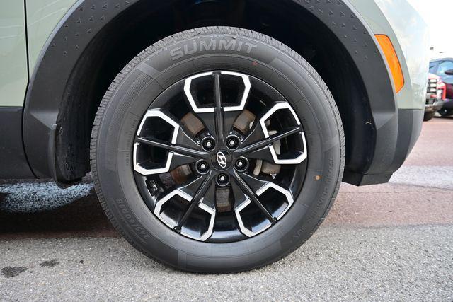 2022 Hyundai Santa Cruz - $19,993