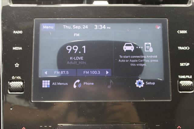 2022 Hyundai Santa Cruz - $28,982