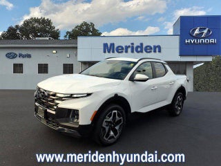 2024 Hyundai SANTA CRUZ with Atlas White Exterior