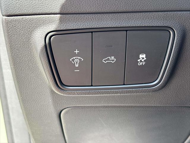 2023 Hyundai Santa Cruz - $28,590