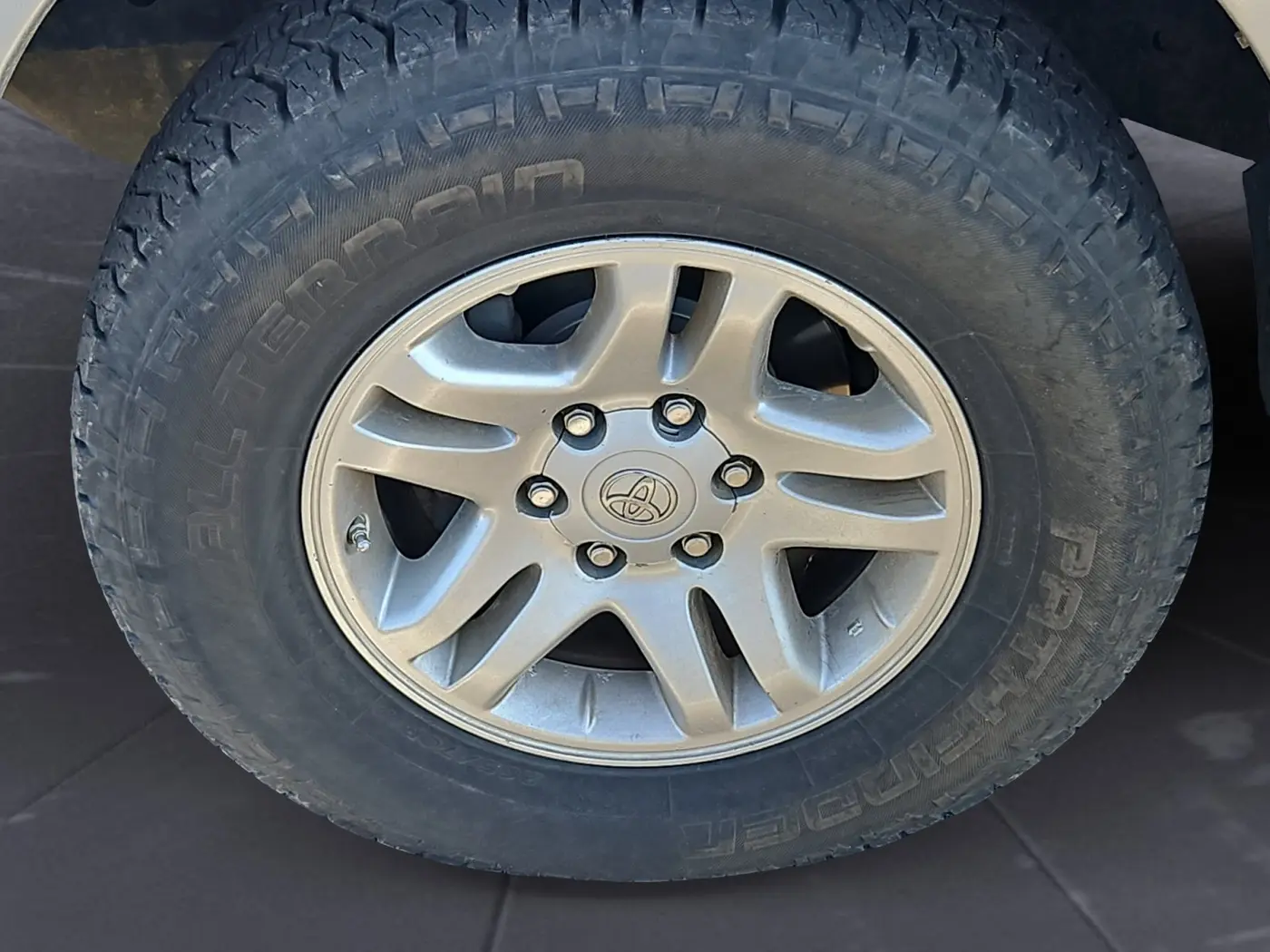 2006 Toyota Tundra - $16,210