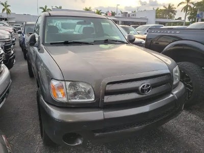 2004 Toyota Tundra 2DR Standard Cab RWD LB